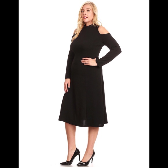 Plus Long Sleeve Flare Midi Dress 2X - Picture 3 of 4